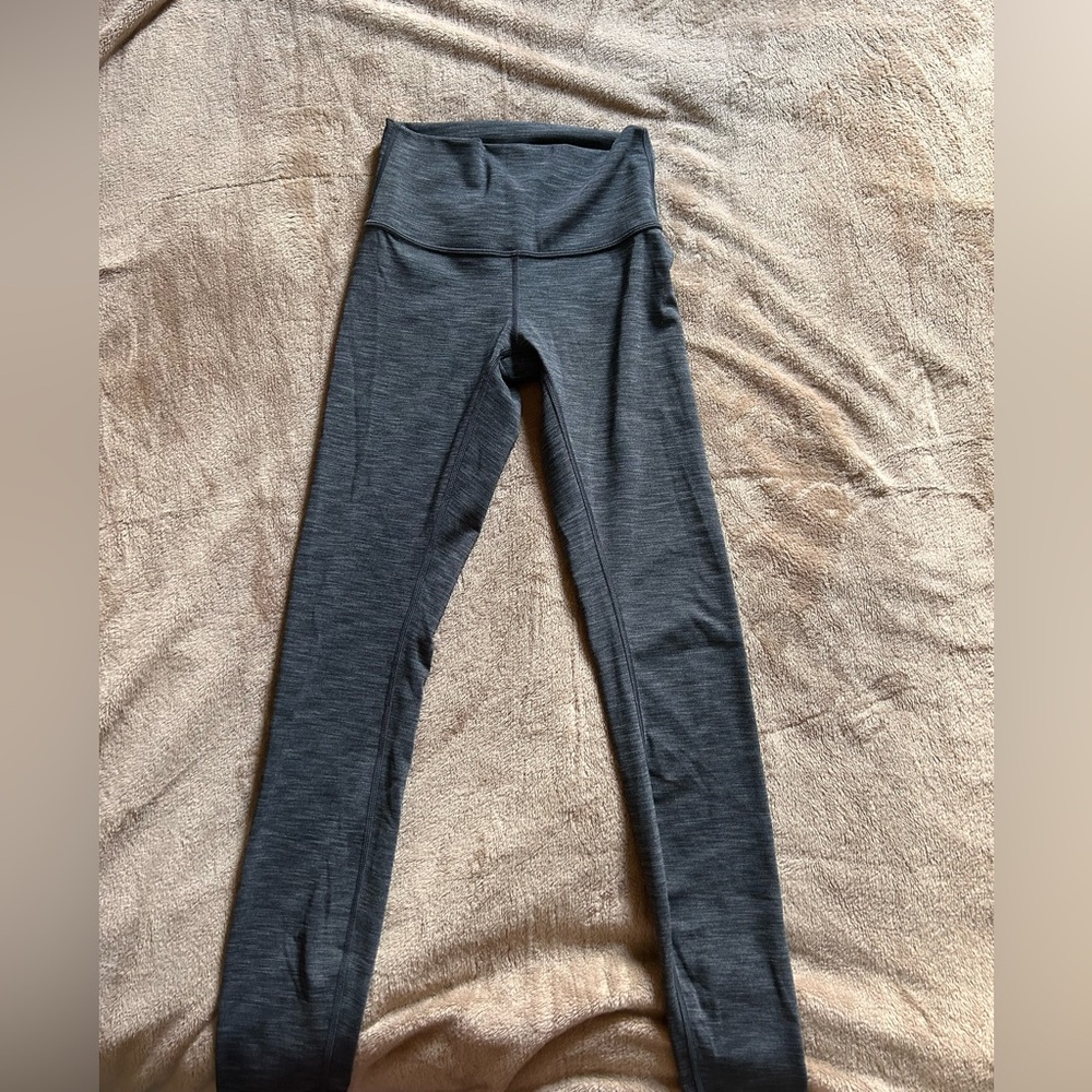 Lululemon grey leggings size 2, 28”